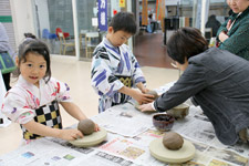 高取焼大茶会：陶芸体験